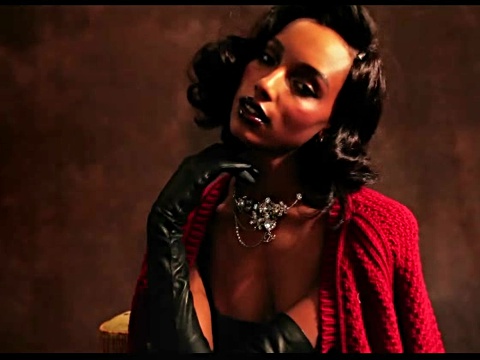 Dsquared(D二次方) 2013秋冬女装创意短片
