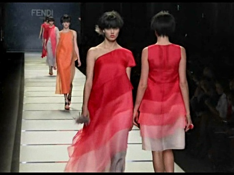 2014春夏米兰时装周女装--Fendi